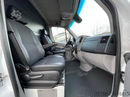 MERCEDES-BENZ Sprinter 316 CDI/ L1H1/ Xenon/ AC/ Standhzg./ E6