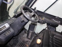 Nissan YG 1 D 2 A 32 Q