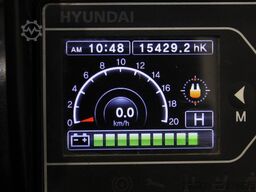 Hyundai 16 B-9
