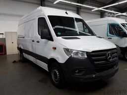 Mercedes-Benz Sprinter 317 CDI Kasten,L2H2,MBUX,Kamera