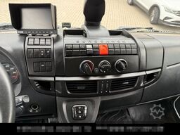 IVECO Eurocargo 120 EL 220L Thermo King T-1000R LBW