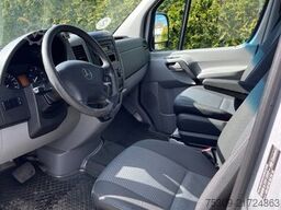 MERCEDES-BENZ Sprinter 215 ( 315 ) 9 Sitze - elektrische Tür -