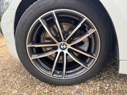 BMW 520 5 Touring 520 d M Sport Driving Prof Voll