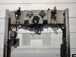 SCHMITZ CARGOBULL SKO24 * ROLLTOR * LIFTACHSE * KOFFER