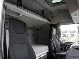 DAF XF 530 FT SPACE CAB + INTARDER + ADR AT FL EX