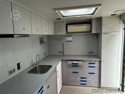 Scania P230 TOP: multifunct. ruimte met airco (camper?...