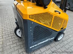 Combilift CB3000/LPG /2016 year/ Perfect condition