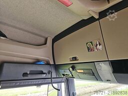 MAN 18.460 TGX XLX MANUAL