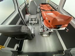 VOLKSWAGEN Crafter 35 Aut. KTW Krankentransport Liege+Trage