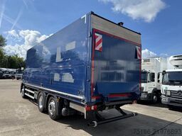 MERCEDES-BENZ ACTROS 2548 L Getränkekoffer 7,7 m LBW 2 T*LENK