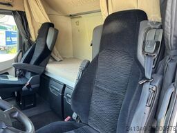 MERCEDES-BENZ Actros 2548 6x2