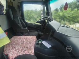 Mercedes-Benz Arocs 8x4 Euro 6