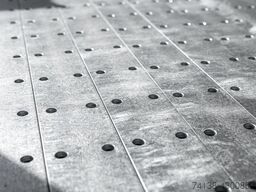 4 Stück Kragarmregal-Ständer einseitig Höhe 4,16 m / Tiefe 1,2 m / Länge 4 m