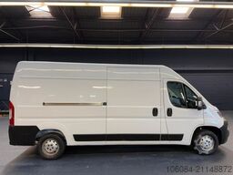 FIAT Ducato Kasten L3H2 Klima Tempomat Navi R-CAM