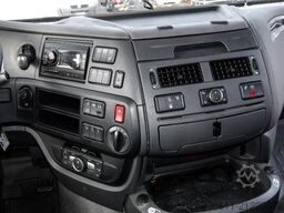 DAF XF 530 FT SPACE CAB + INTARDER + ADR AT FL EX