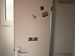  Sanitärcontainer