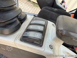 WACKER Neuson ET16 / 2019 BJ / 1.520 H / 3x Löffel