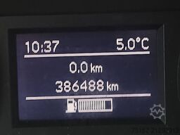 MERCEDES-BENZ VITO 111 dierenvervoer