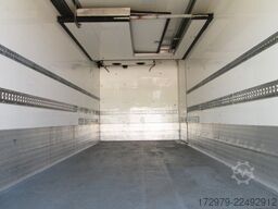 MERCEDES-BENZ Atego 1021*2xCarrier Kühlkoffer 5.72m*LBW*