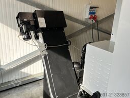 HURCO VMX 64