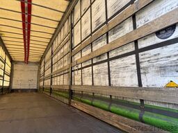 SCHMITZ CARGOBULL SCB*S3T *  * HUBDACH * LIFTACHSE * VOLUMEN*