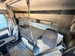 MAN TGX 33.580 6x4 BL PAVIC Holz & TAJFUN 130ZK