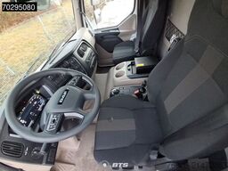 DAF XB 230 4X2 FA DC 12t - Paccar Body Koffer