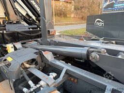 DAF CF 75.250 Abrollkipper KRAN FUNK