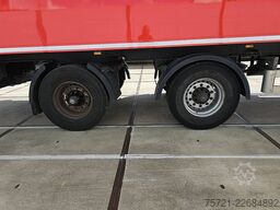 HUMBAUR HTD 32-2 APK 23-9-27 TAILLIFT