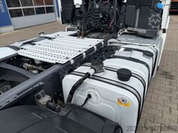 VOLVO 650 6x4 EURO 6 Sattelzugmaschine