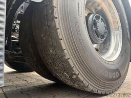 VOLVO 650 6x4 EURO 6 Sattelzugmaschine