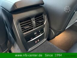 BMW 330e Touring WIDESCREEN/Leder/Driving Assistant
