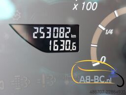 MERCEDES-BENZ Tourismo RHD, 55 Sitze, Euro 6, mehrere ähnliche