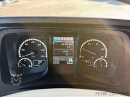 MERCEDES-BENZ ACTROS 1833 L Getränkekoffer LBW 2.000 kg + AHK