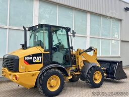 CAT 906 M     2016