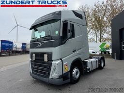 Volvo FH 460 GLOBETROTTER,IPARCOOL,2 TANKS, 2 BEDS