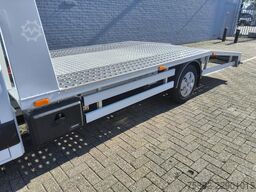 Universal LAADBAK AUTOAMBULANCE LENGTE 4.85 METER + ELEKT...