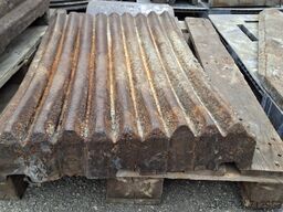 Jászberényi Aprítógépgyár PE VI