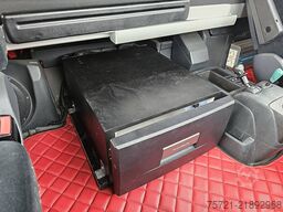 M.A.N. 28.480 TGX XXL 6X2 BOOGIE