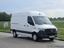 MERCEDES-BENZ SPRINTER 317 L2H2 LED Mbux10