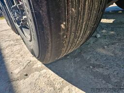 WIELTON Vario Containerchassis, Reifendruckkontrolle