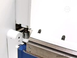 SCHROEDER MAK 3 2500/4.0