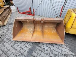Caterpillar 323FL
