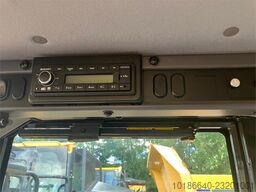 Komatsu WA200-8E0