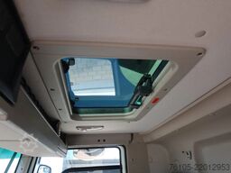 DAF CF 320 M3EN3
