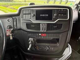 Iveco AS190S/P S-WAY