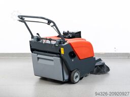 Hako Sweepmaster P650 Benzin - 3525m²/h