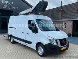 NISSAN NV400