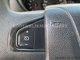 NISSAN NV400
