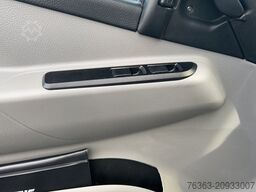 FUSO 6C18 4WD FG Dreiseitenkipper Klima PDC LED